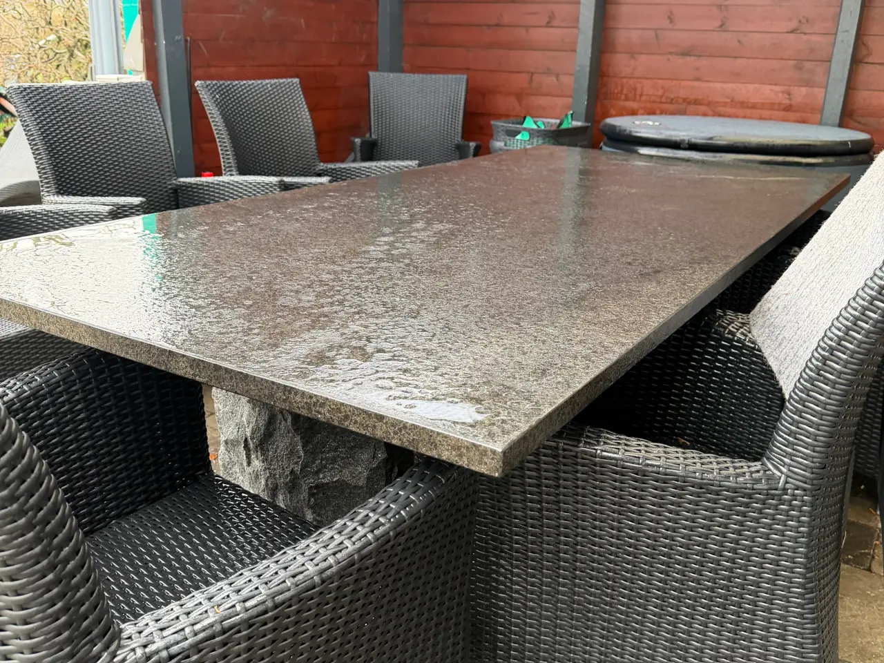 Billede 1 - Granit Havebord (uden stole)