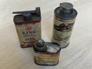 3 forskellige oliekander i blik