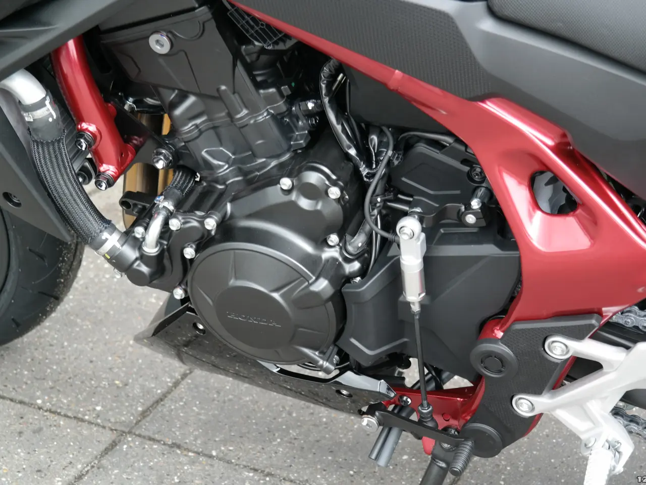 Billede 24 - Honda CB 750 Hornet E-Clutch MC-SYD       BYTTER GERNE