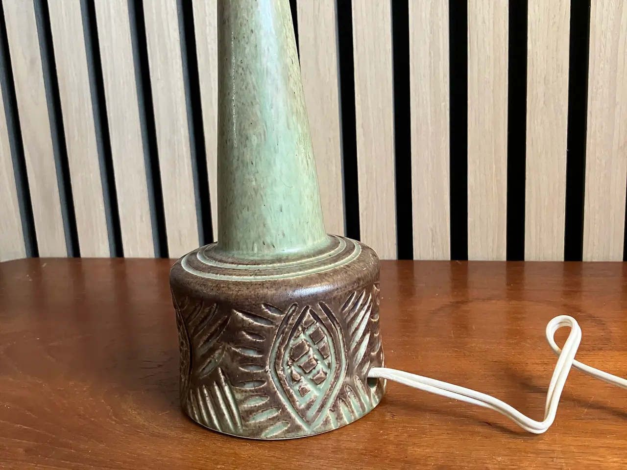 Billede 2 - Retro keramik bordlampe-signeret P.M. Keramik
