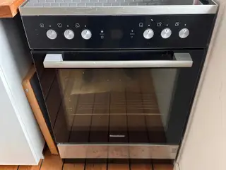 Blomberg keramisk komfur