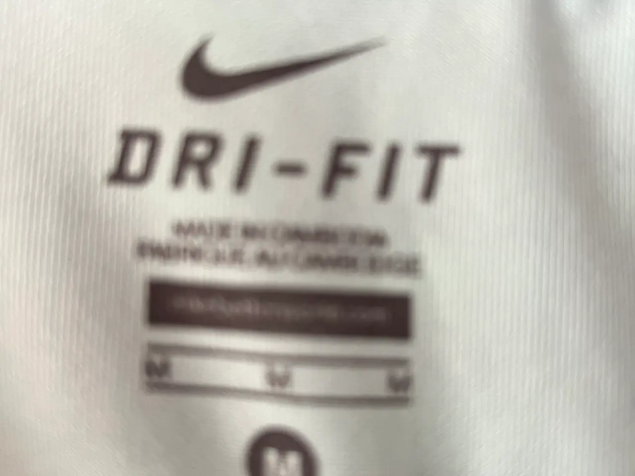 Billede 11 - Lilla/Turkis Nike 3/4 Løbebukser (Str. M)