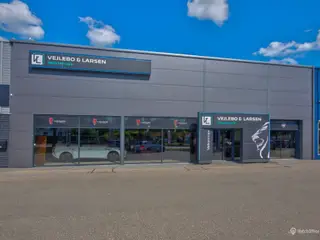 Fantastisk placering med meget høj synlighed