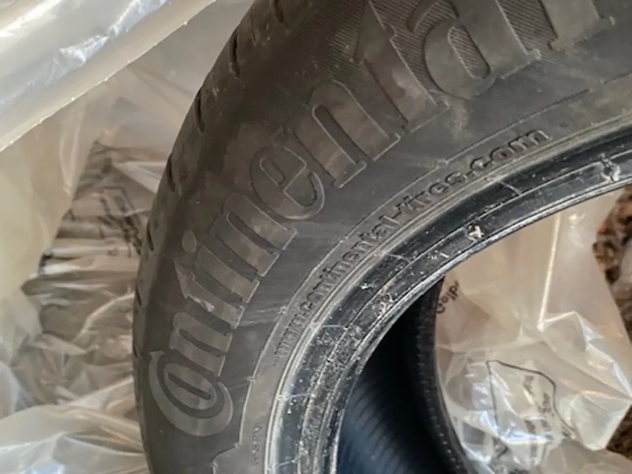 Billede 2 - 4x Continental 215/55 R17 dæk