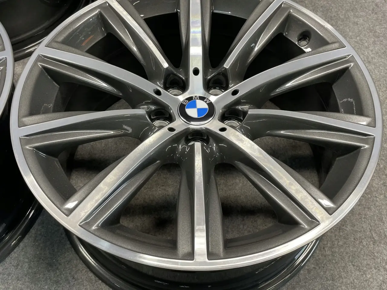 Billede 8 - BMW G30 G31 684 8.0" x 18" 5x112 ET 30 