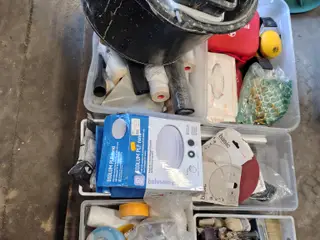 Palle med blandet udstyr