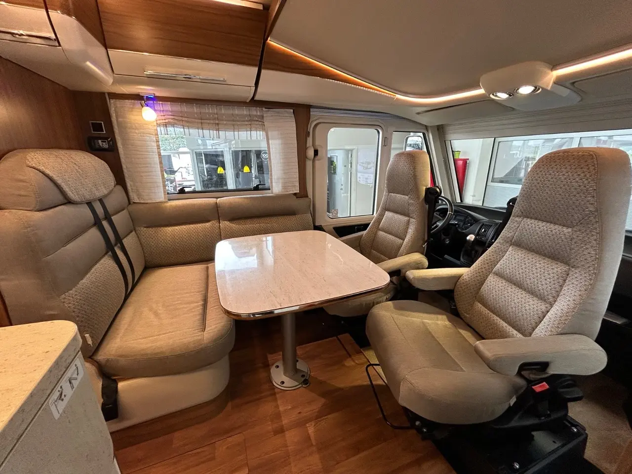 Billede 9 - Hymer B-Klasse 2,3 MJT DL 588 aut.