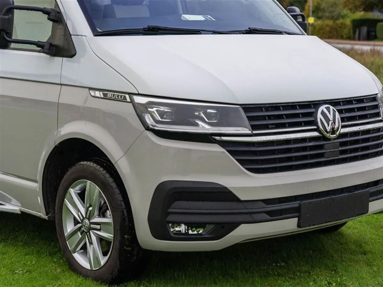 Billede 23 - 2023 - Weinsberg X-Cursion Van 500 LT Kompakt udvendigt, enorm indvendigt