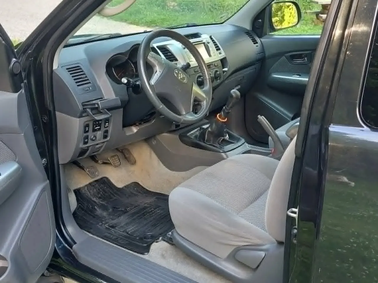 Billede 11 - Toyota Hilux 2,5 D-4D X-Cab 4x4 (2011)
