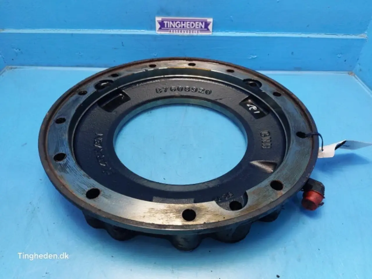 Billede 2 - New Holland T6 Afstandsstykke 5198628