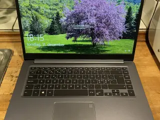 Asus computer 