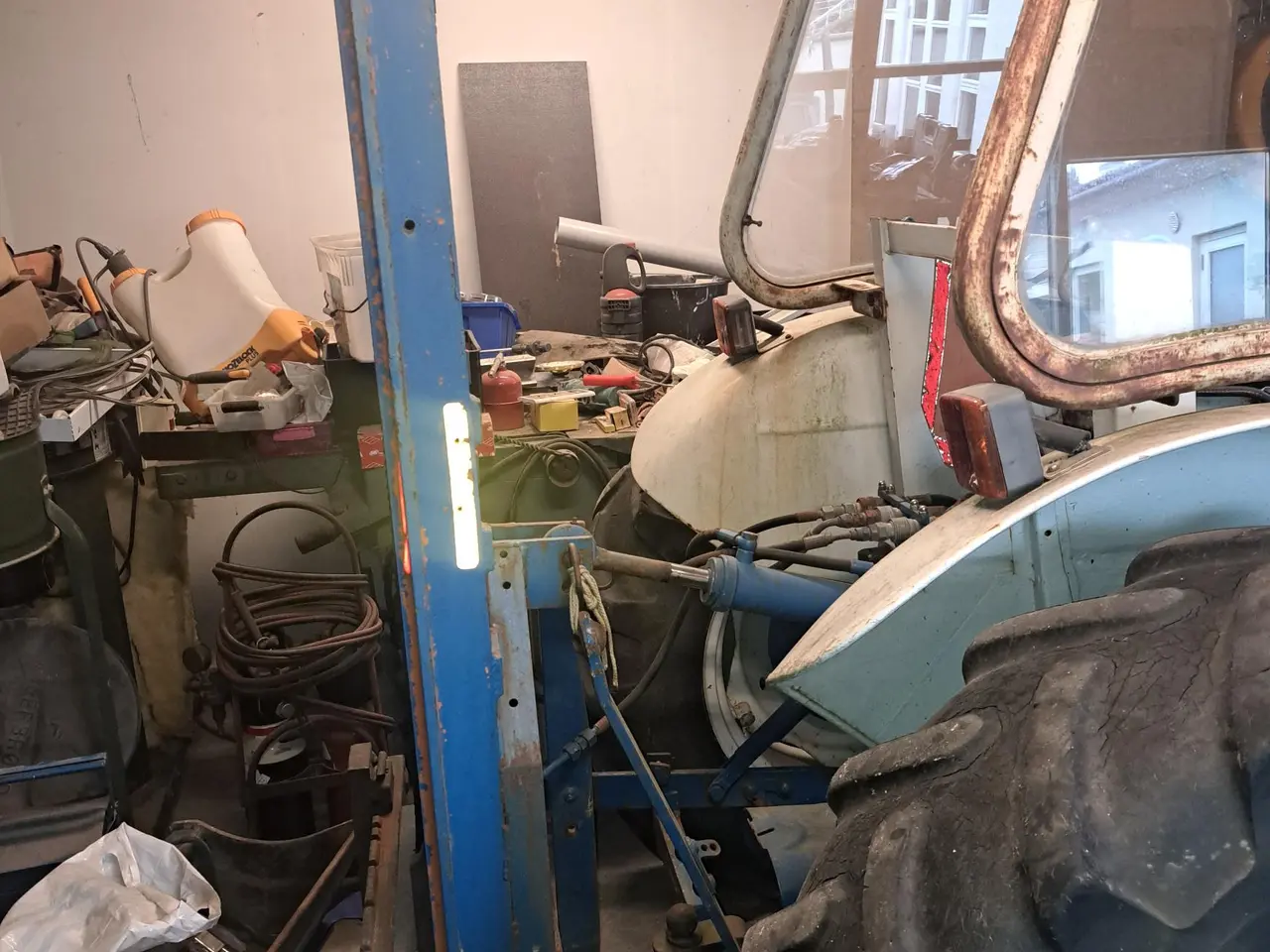 Billede 5 - Ford-traktor med byggelift