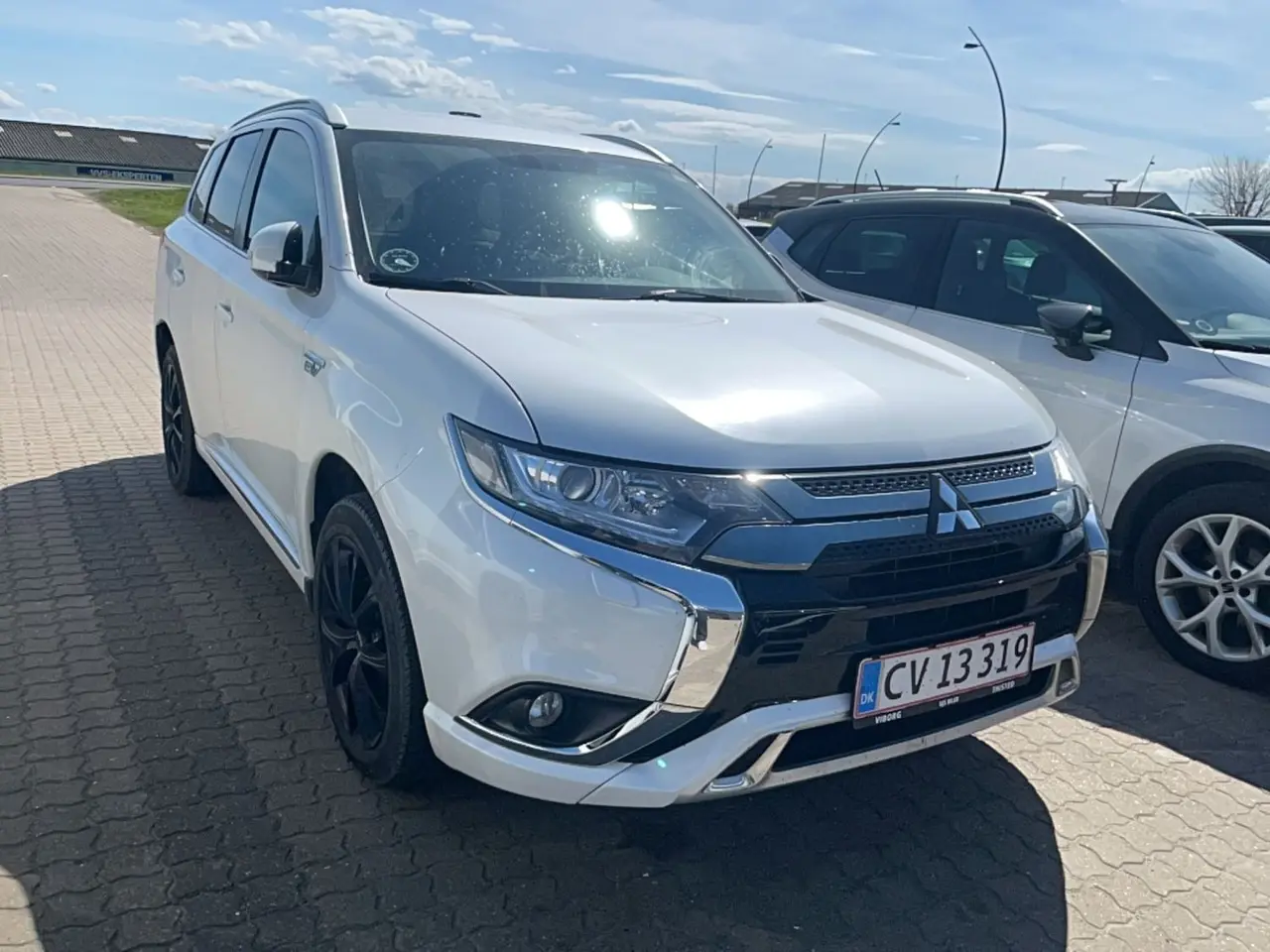 Billede 1 - Mitsubishi Outlander 2,4 PHEV Inform CVT 4WD