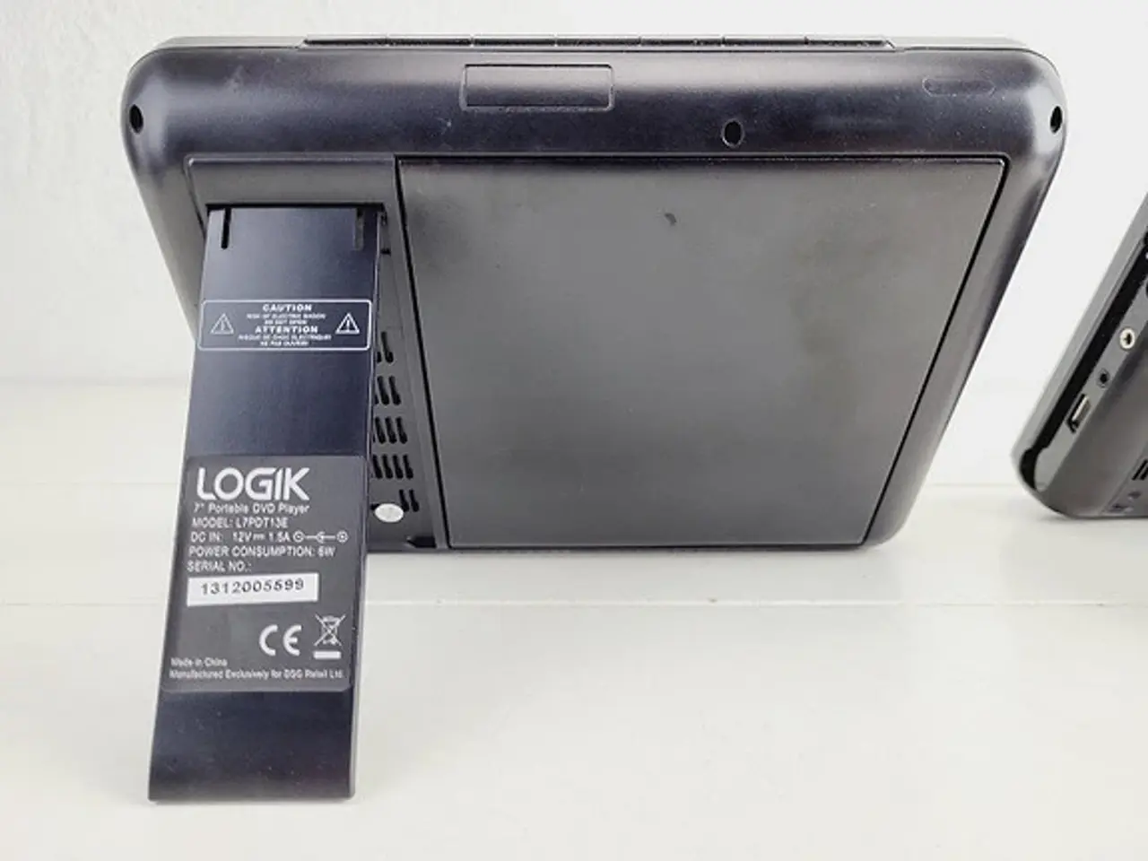 Billede 2 - ⭐️- 2 stk LCD Skærme m. Mini dvd afspiller