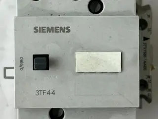Siemens 3TF44 kontaktor 3P w/ 3TY7561-1AA00 Aux