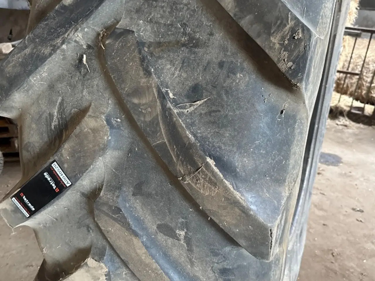 Billede 2 - Michelin 650/85 R238 traktordæk, 2 stk