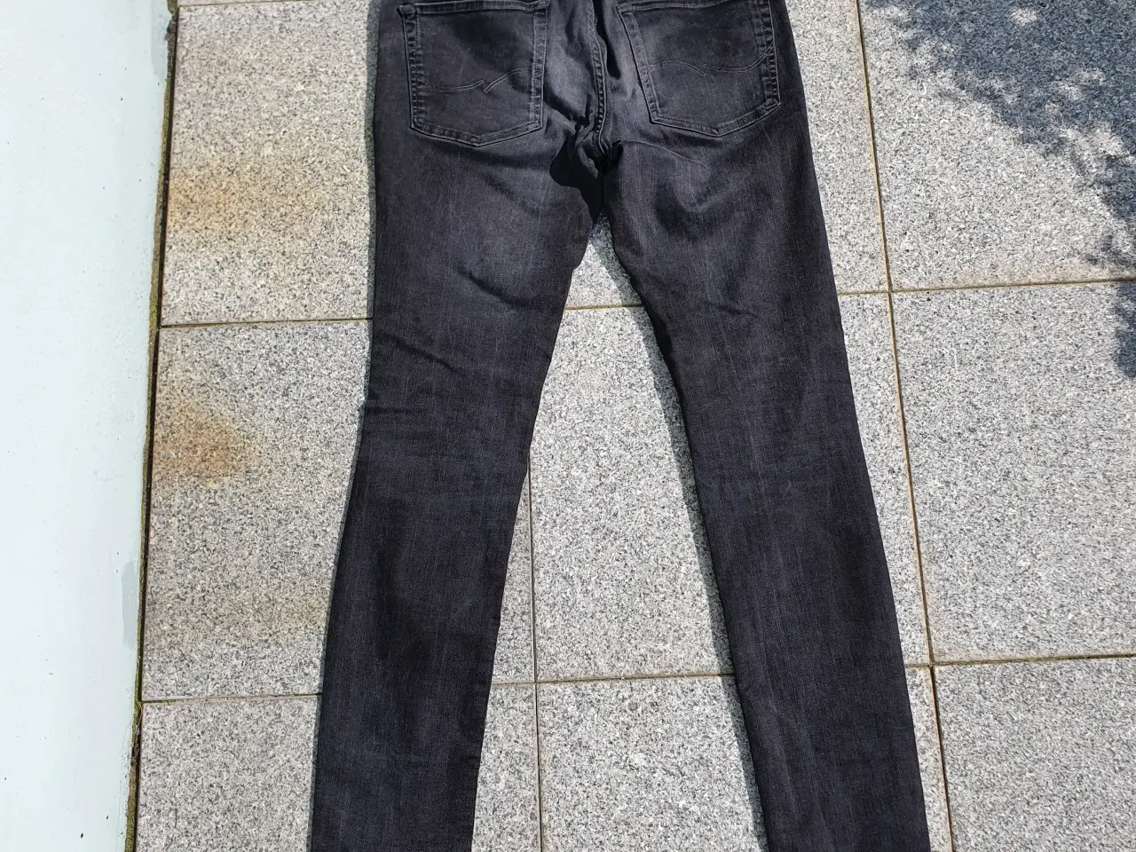 Billede 3 - Jeans. Mørkegrå. Jack and Jones.
