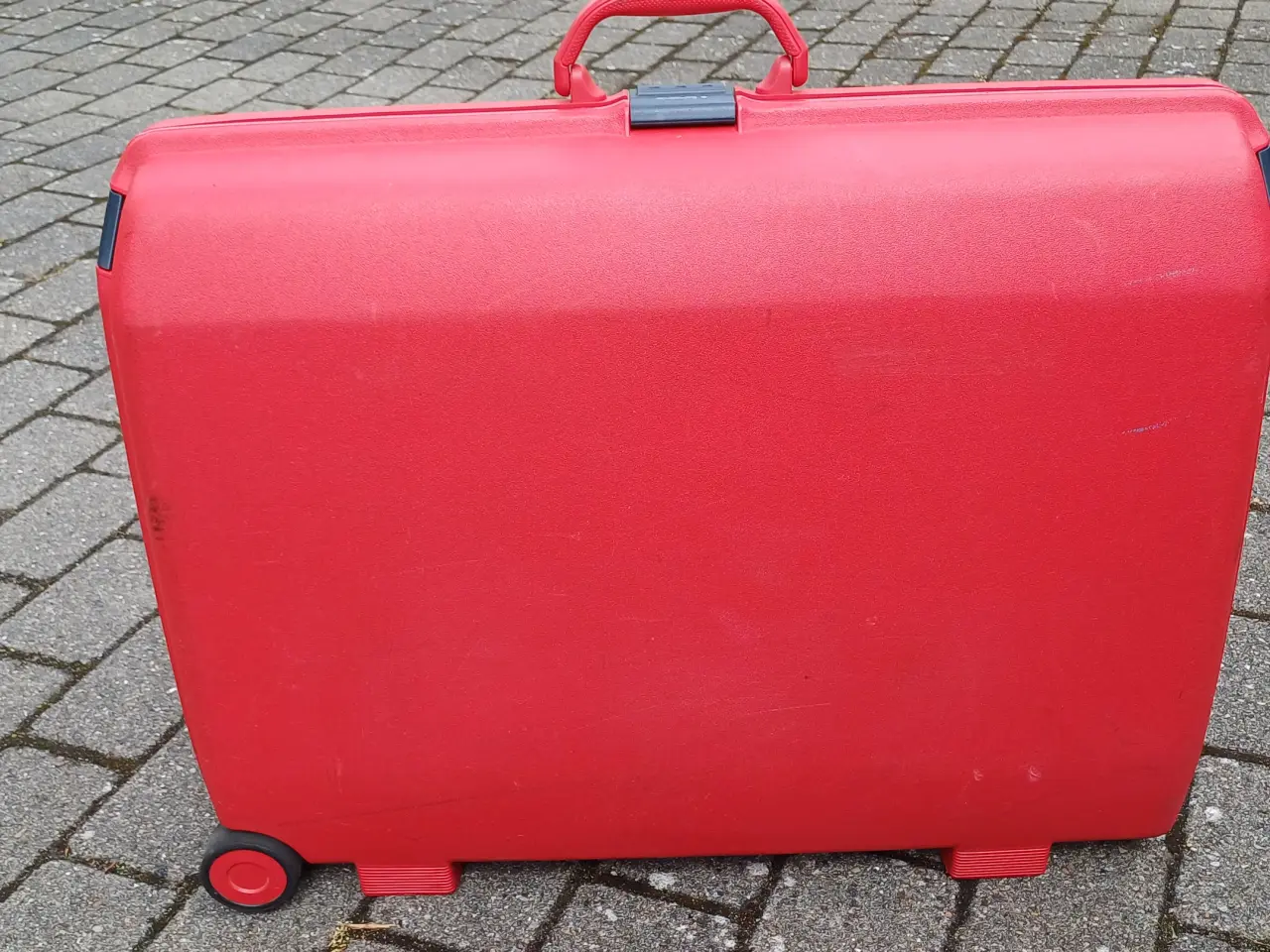 Billede 2 - Kuffert Samsonite hård med kodelås