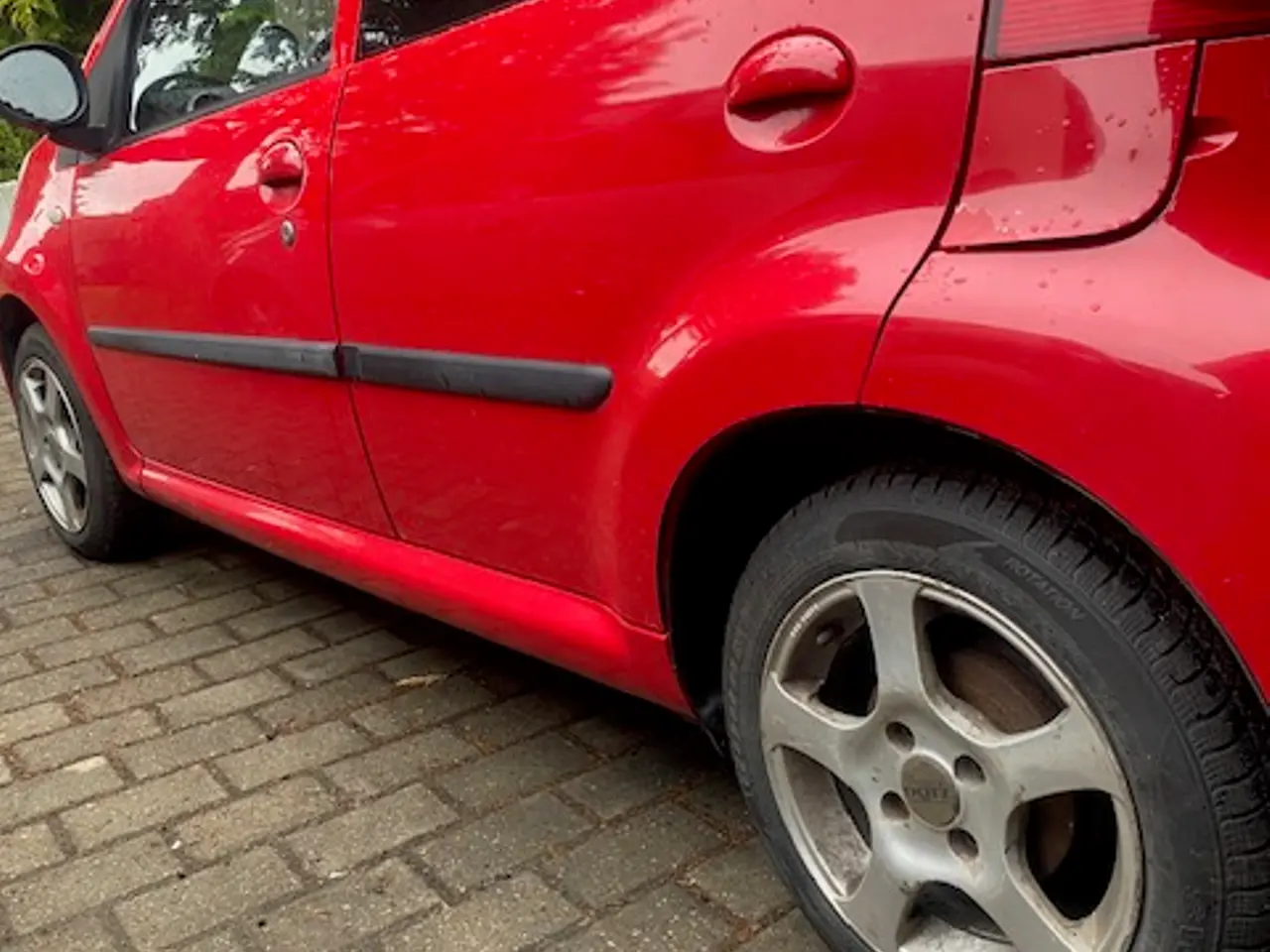 Billede 10 - Fint lille rød Peugeot 107