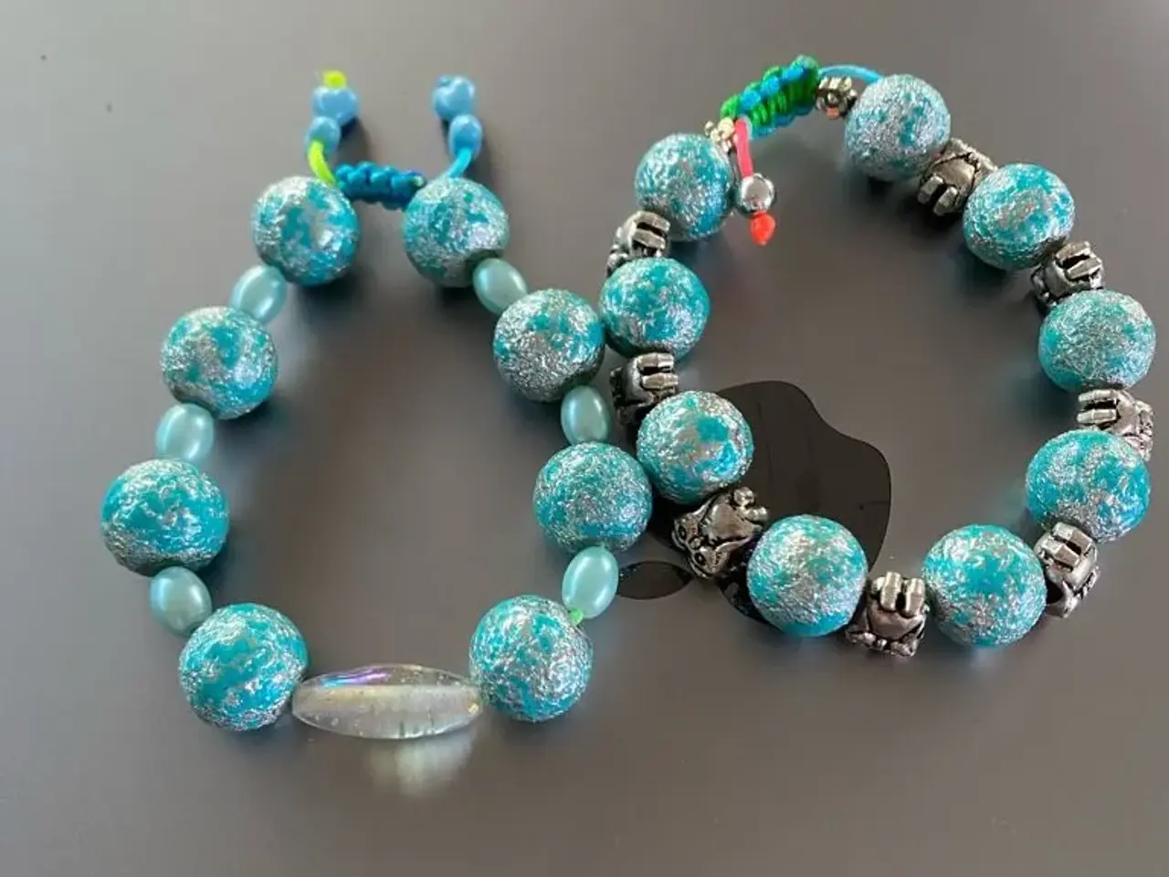 Billede 8 - Nye knyttede armbånd