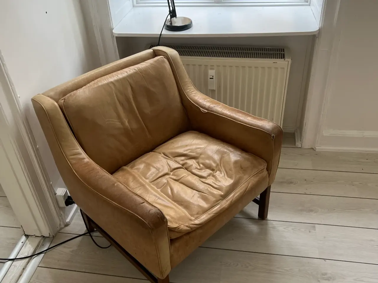 Billede 1 - Leder stol