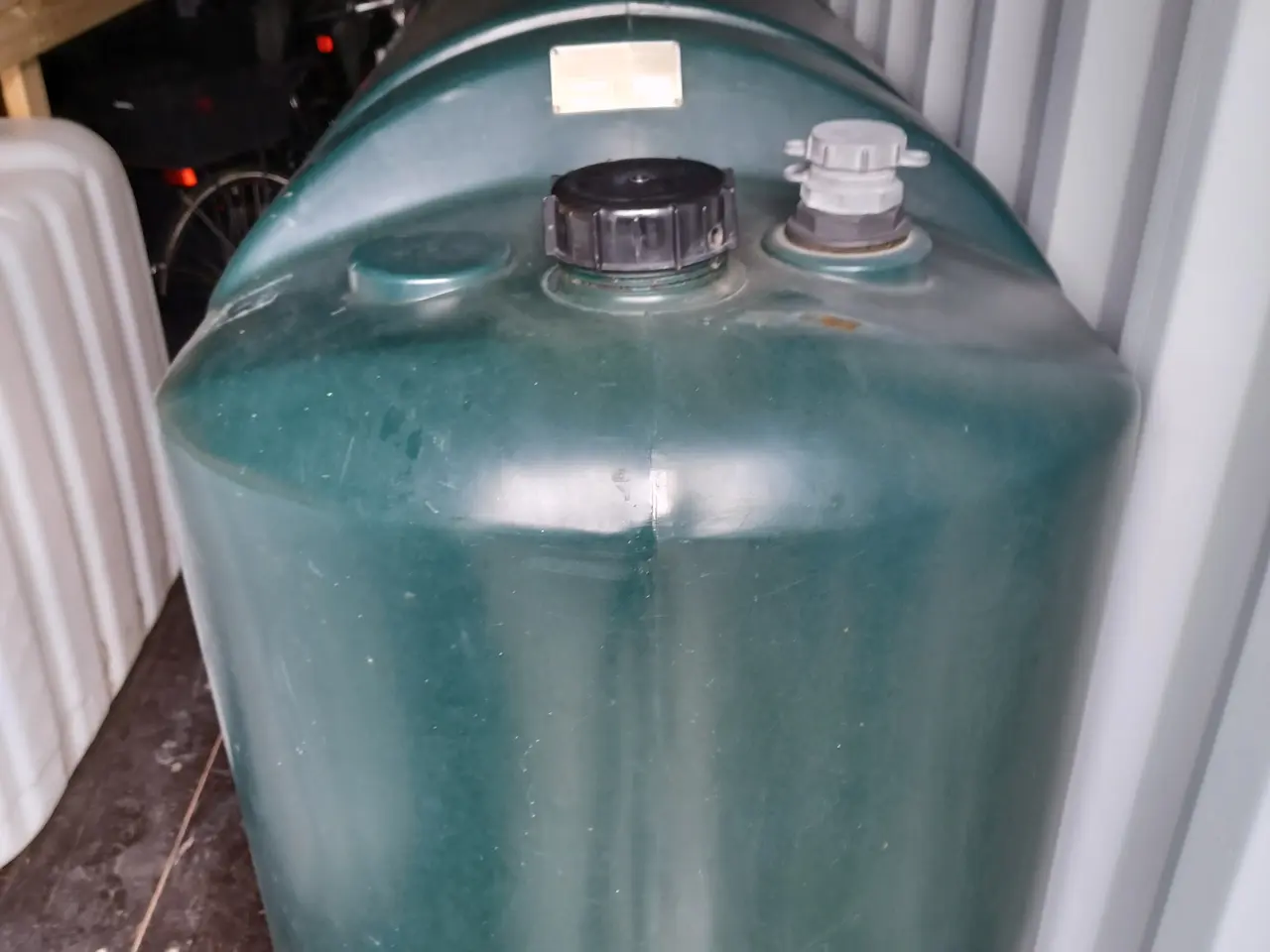 Billede 1 - Olietank