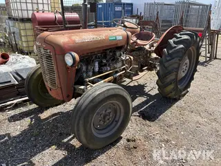 Veterantraktor Massey Ferguson 35
