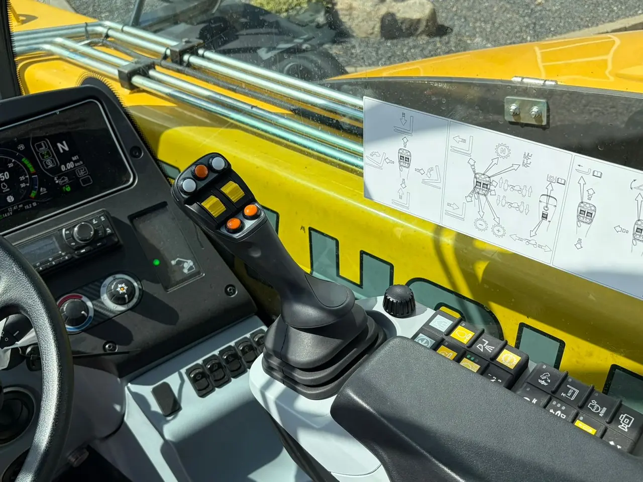 Billede 8 - New Holland TH7.37 Elite Den nye model med masser af udstyr og 6F-3R PowerShift transmission