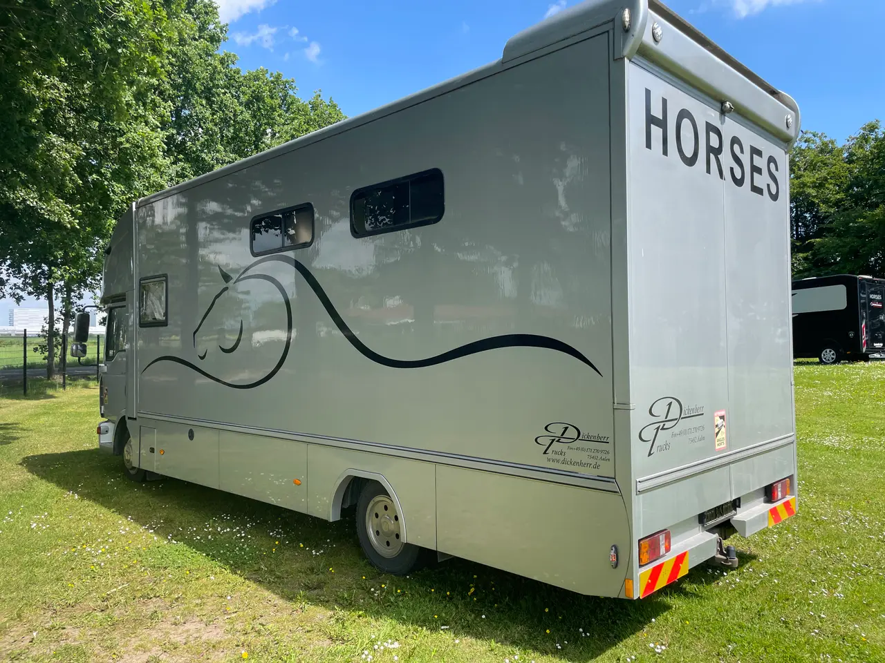Billede 2 - Velholdt MAN med living og siderampe