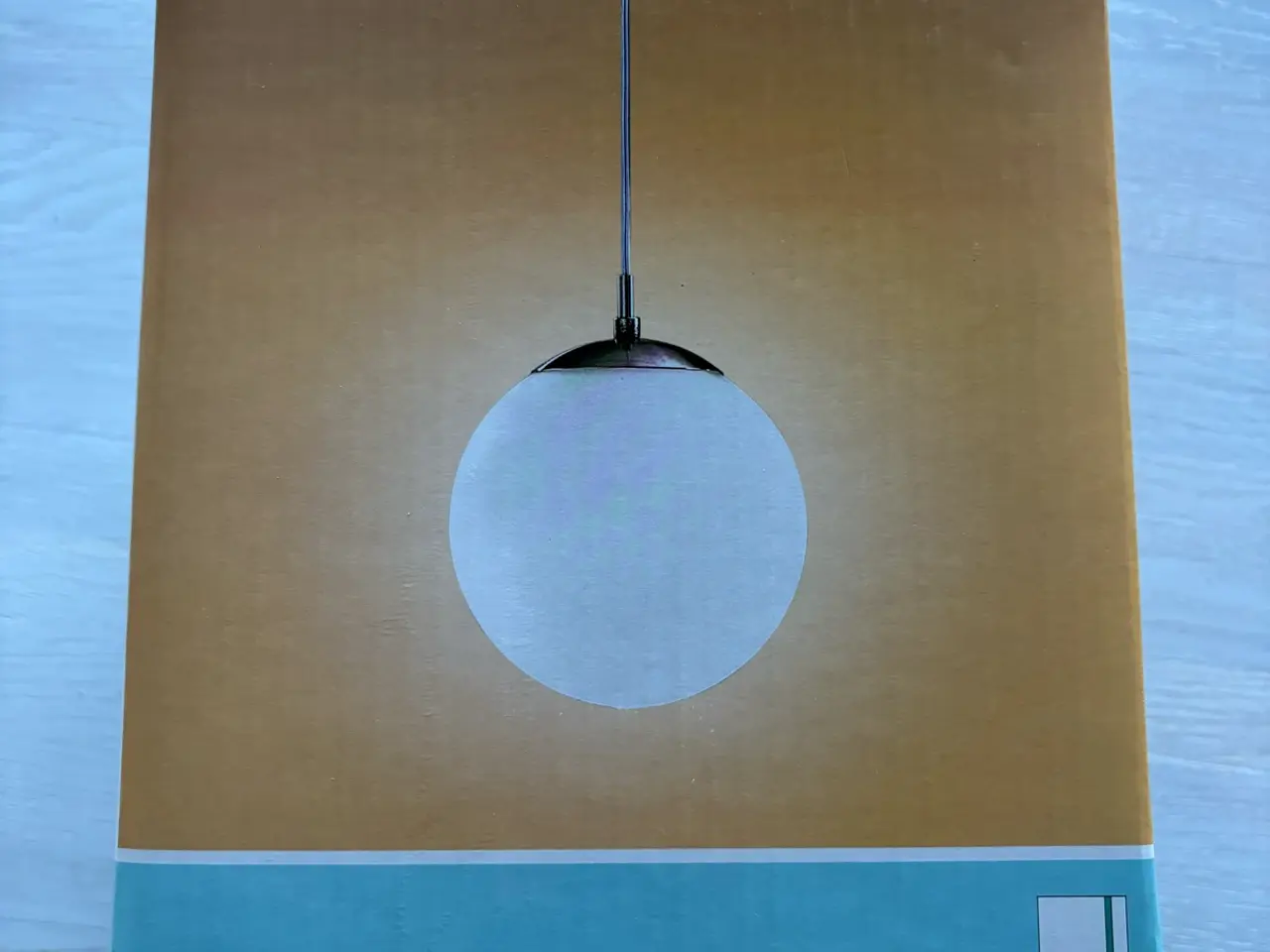 Billede 1 - Helt ny lampe 