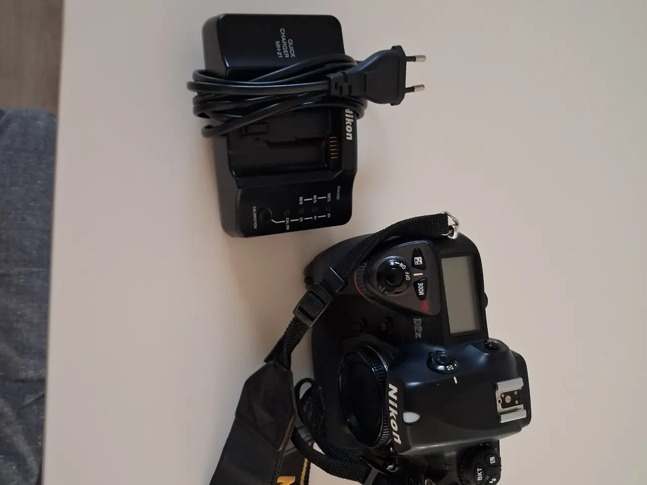 Billede 2 - Nikon kamera D2