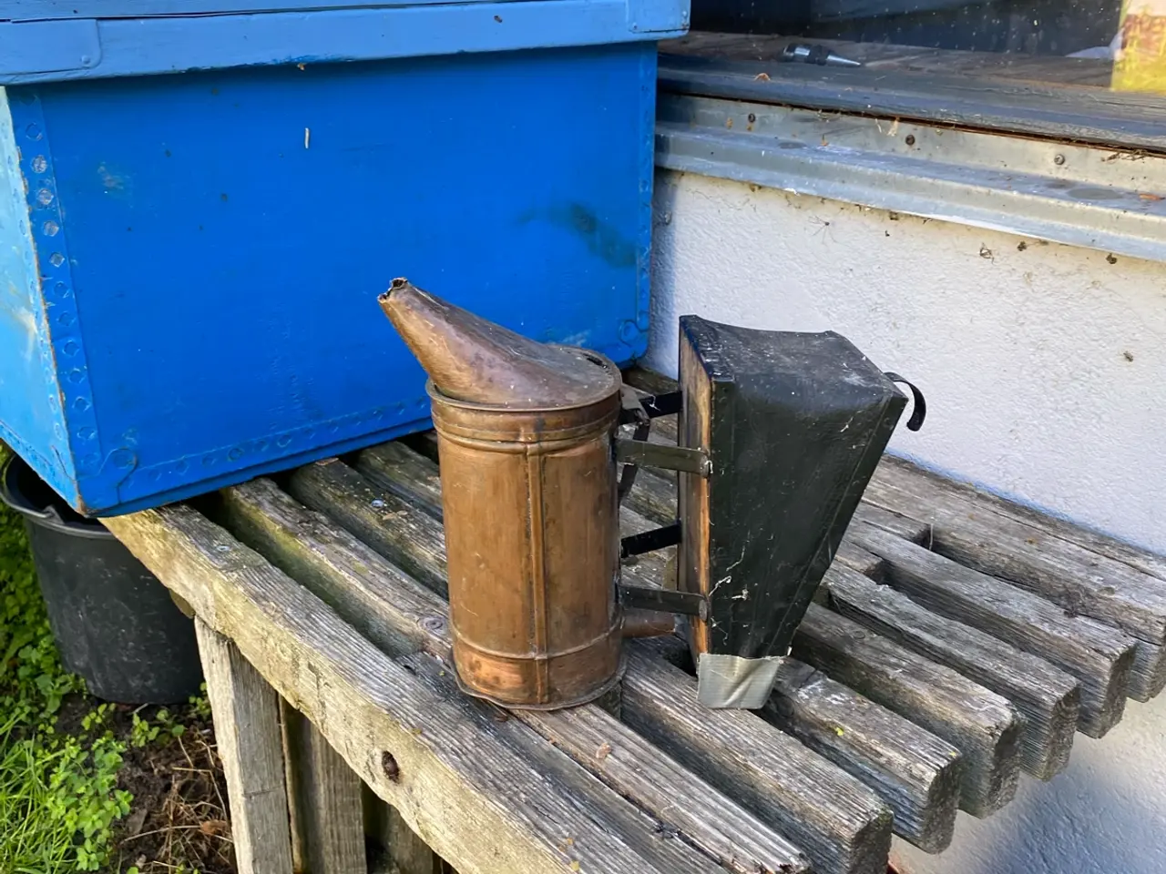 Billede 1 - Gammel røgpuster af kobber 