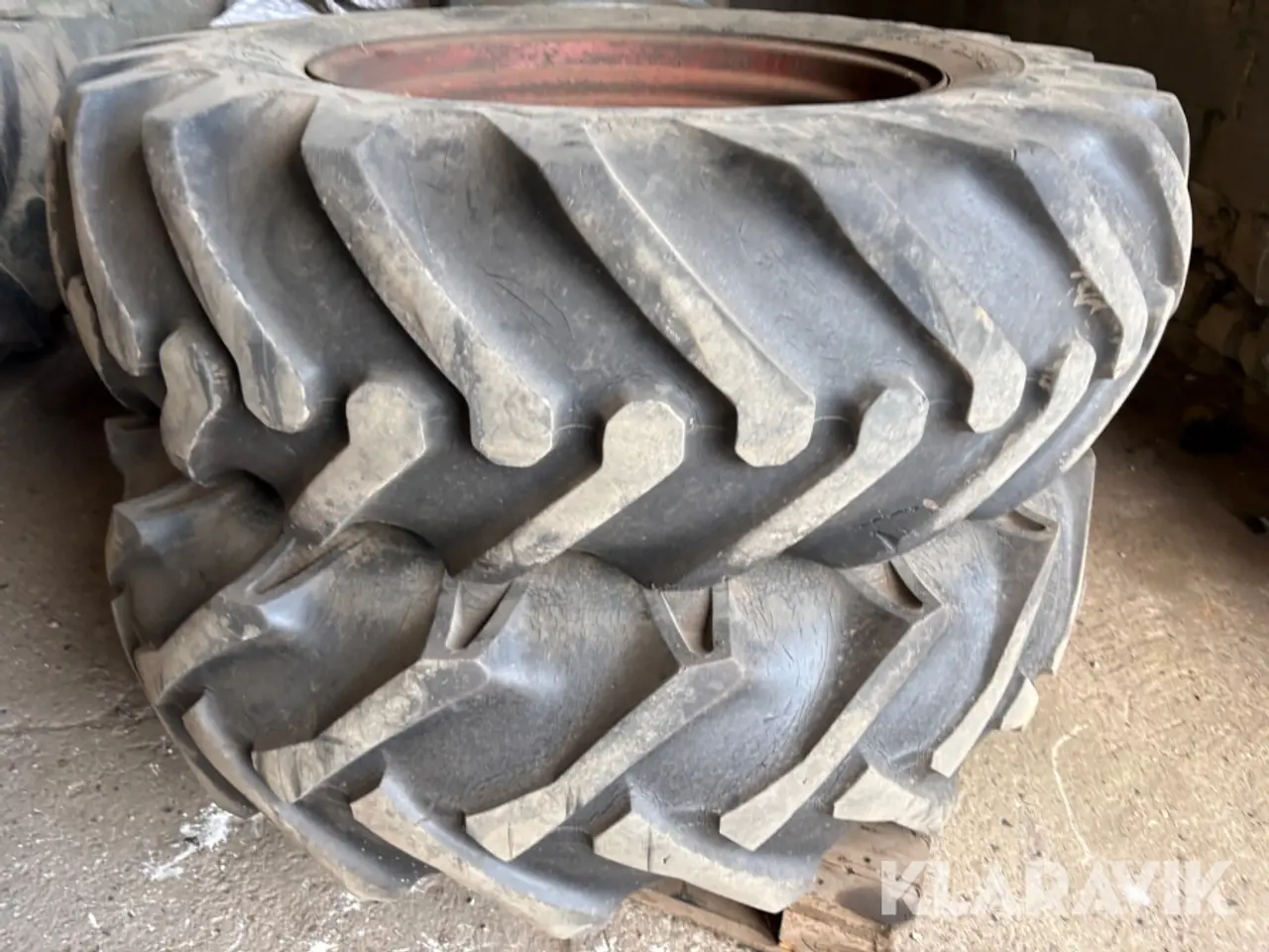 Billede 2 - Landbrugsdæk Goodyear 16.9-30 2 Styk