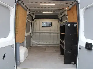 Peugeot Boxer 335 2,2 BlueHDi 165 L2H2 Premium