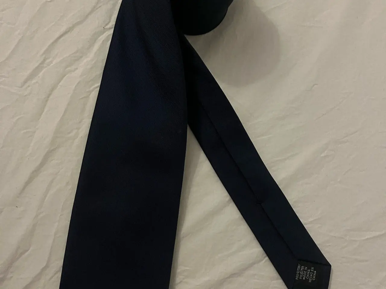 Billede 2 - Van Heusen slips navyblå (ubrugt)