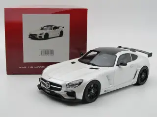 2017 Mercedes Benz AMG GT / GTS 1:18
