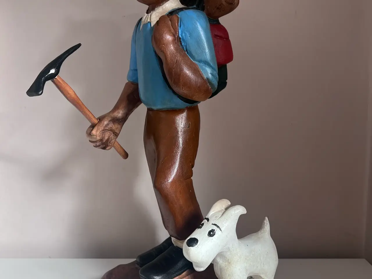 Billede 2 - Stor Tintin figur i træ 