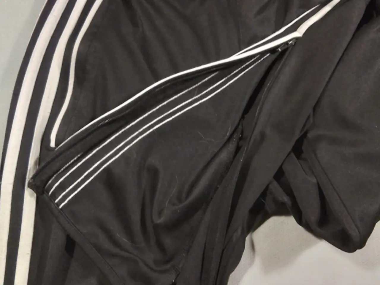 Billede 5 - Adidas træningsbukser