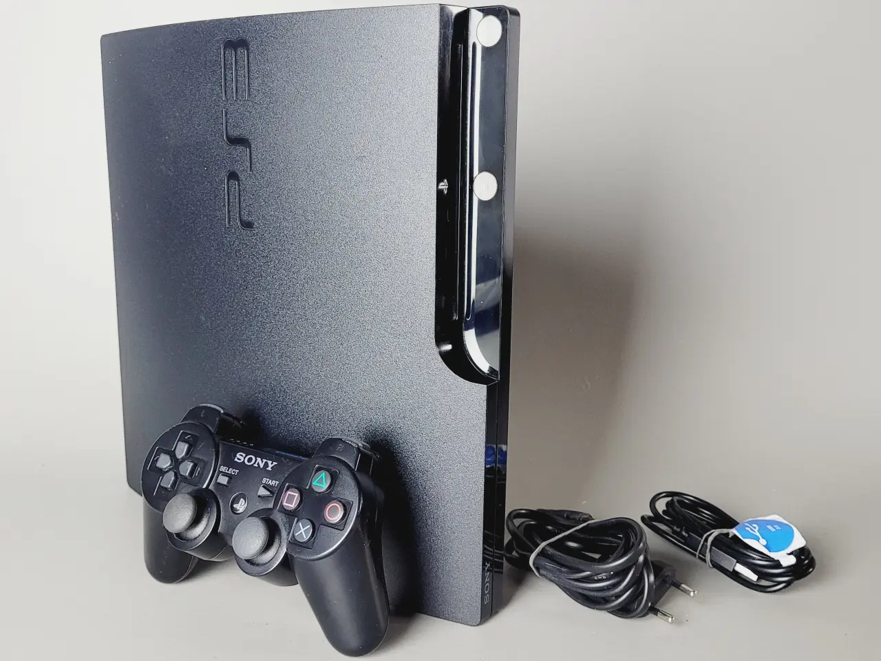 Billede 1 - 🕹️ PlayStation 3 (PS3) Slim - 250 GB Inkl.
