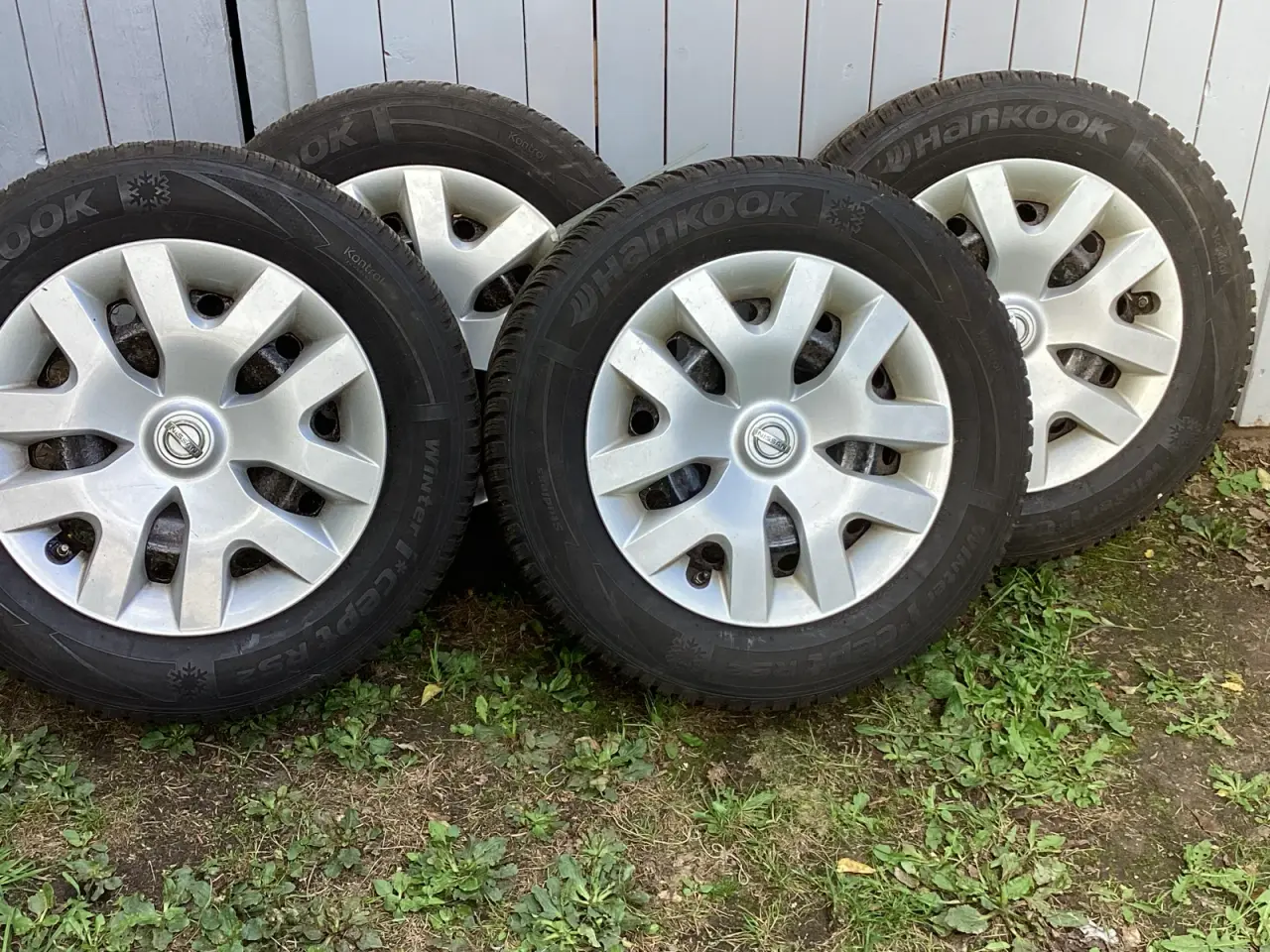 Billede 1 - 4 stk vinterhjul til Nissan 215/65 16. 5+114,3