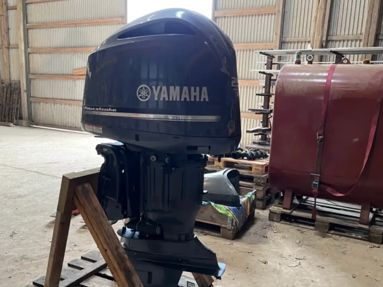 Billede 2 - Yamaha v6 250 påhængsmotor