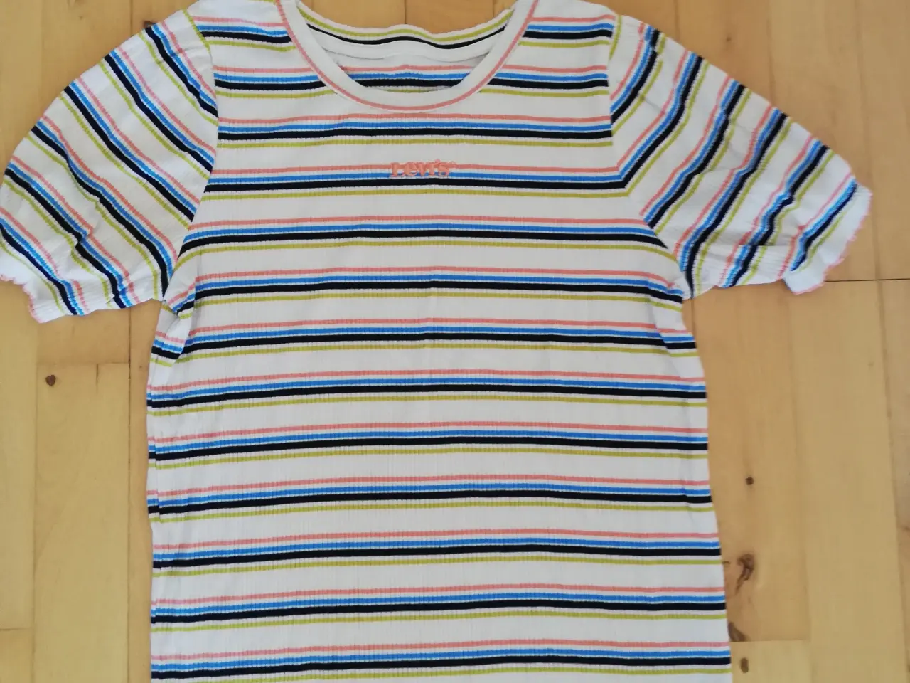 Billede 1 - Levis t-shirt