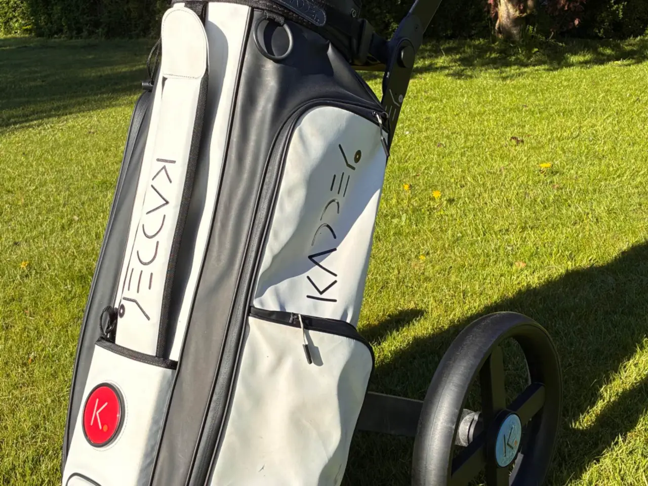 Billede 4 - Kaddey 2-hjulet golftrolley inkl. Kaddey bag – flo