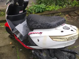 Scooter 30