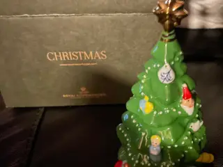 Royal Copenhagen årets juletræ 2025