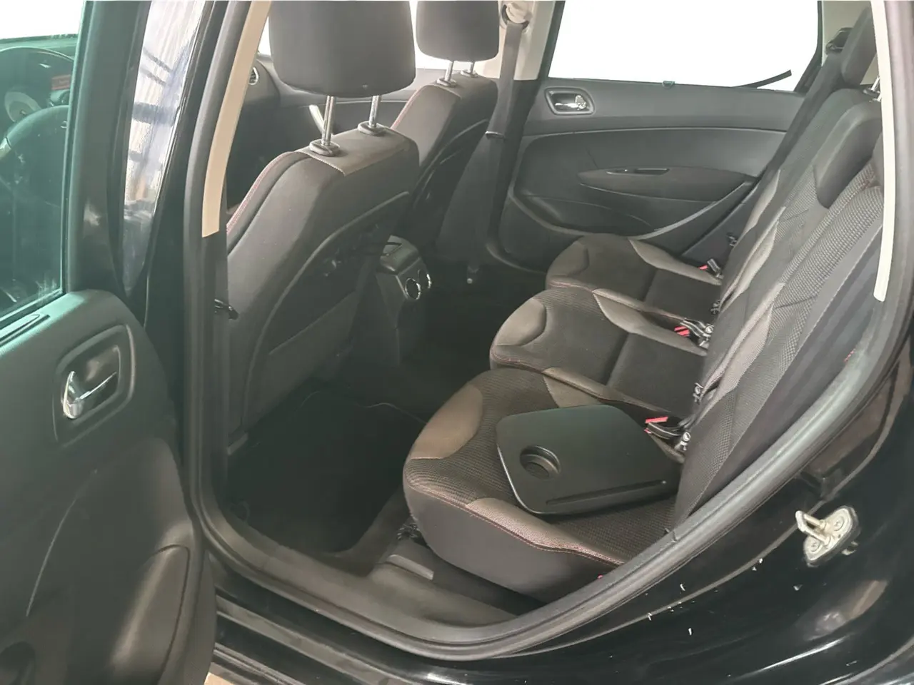 Billede 11 - Peugeot 308 1,6 e-HDi 112 Sportium SW