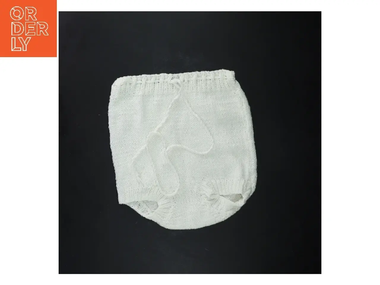 Billede 1 - Strikket baby blebukser (str. 22x25 cm)