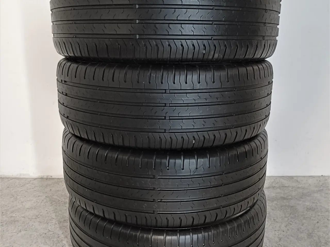 Billede 2 - sommerdæk - 215/55R17 94W Continental (4stk)