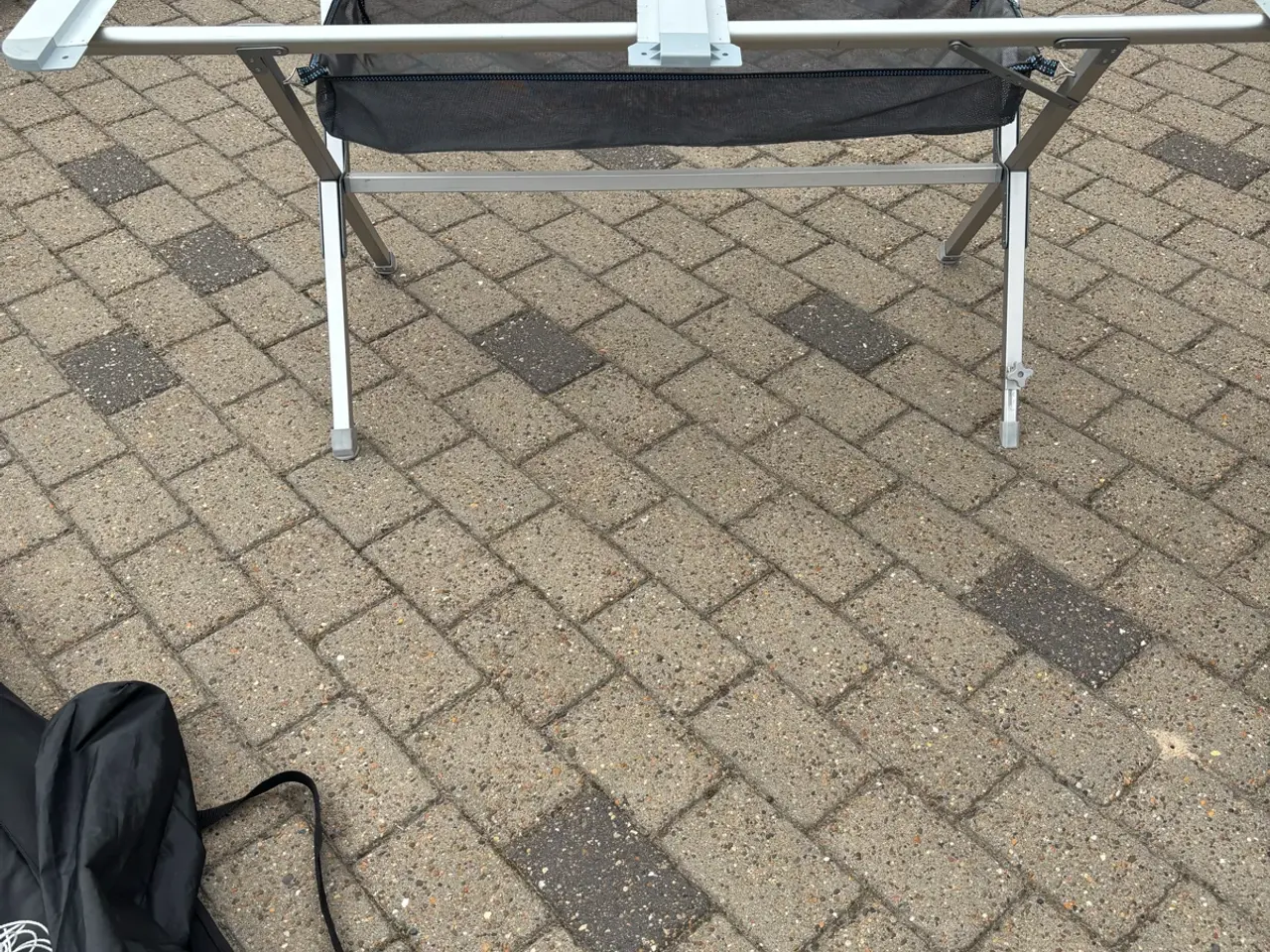 Billede 8 - Sammenklappeligt campingbord i aluminium