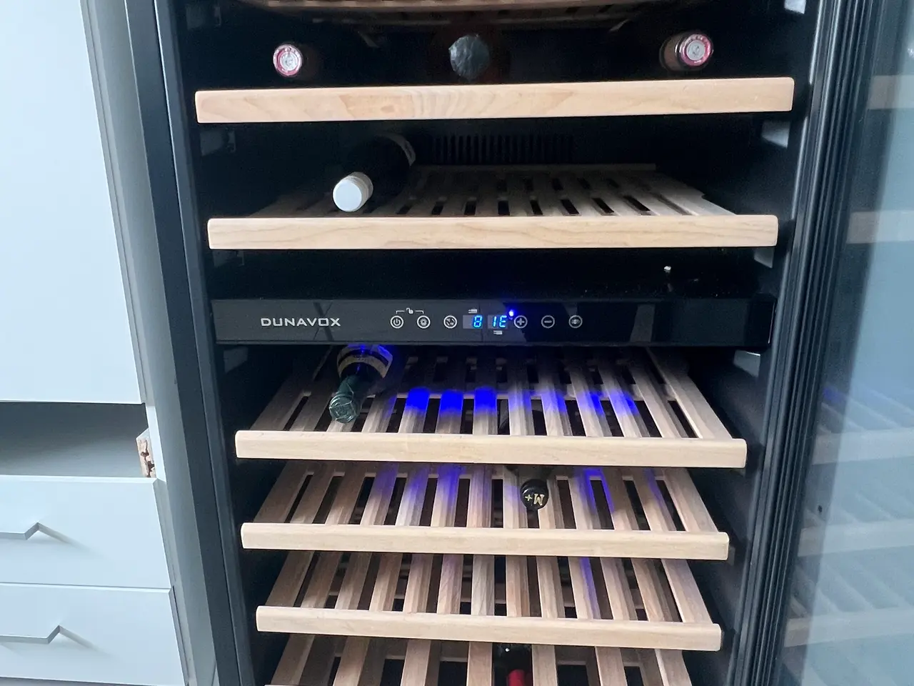 Billede 2 - Dunavox Grande 94, dual zone